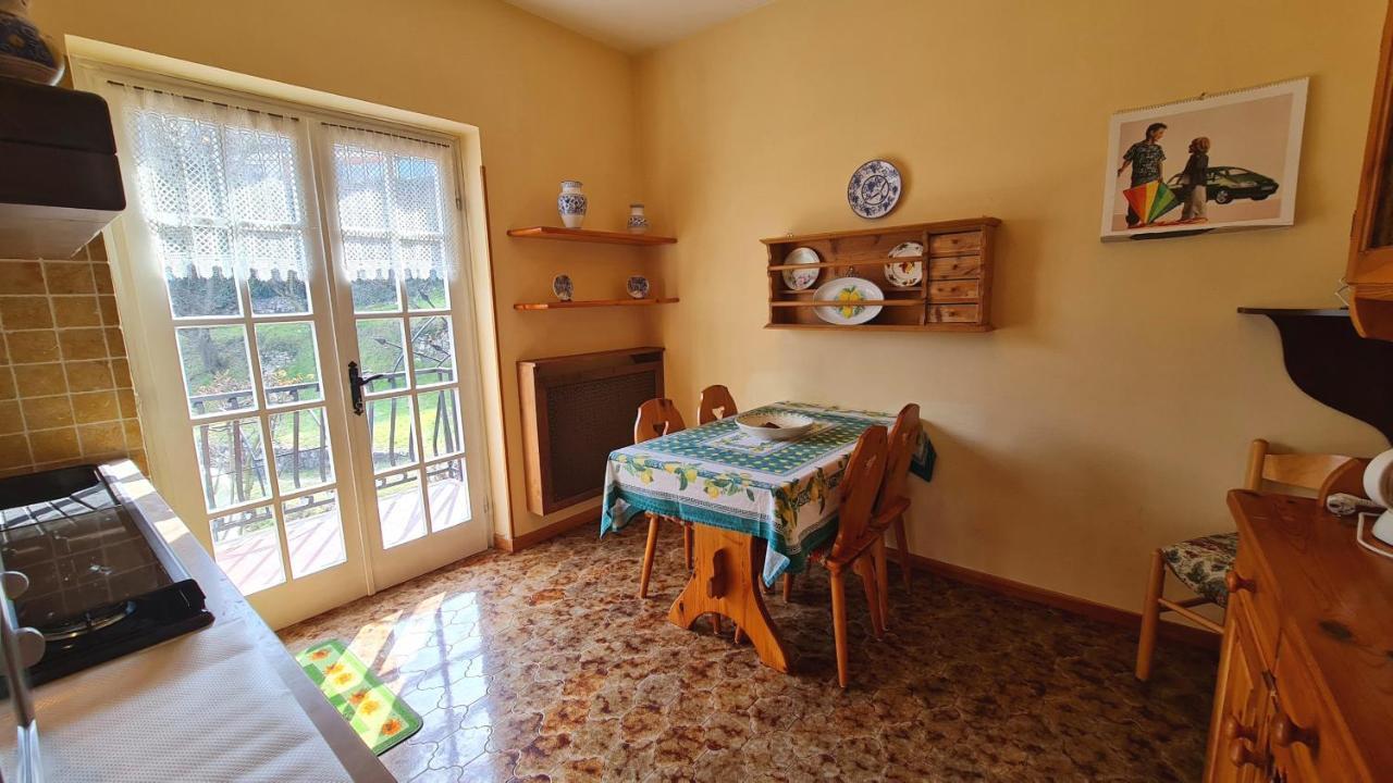 Country House Casa Marisa Garden And Lake View By Garda Domus Mea Tremosine Екстер'єр фото
